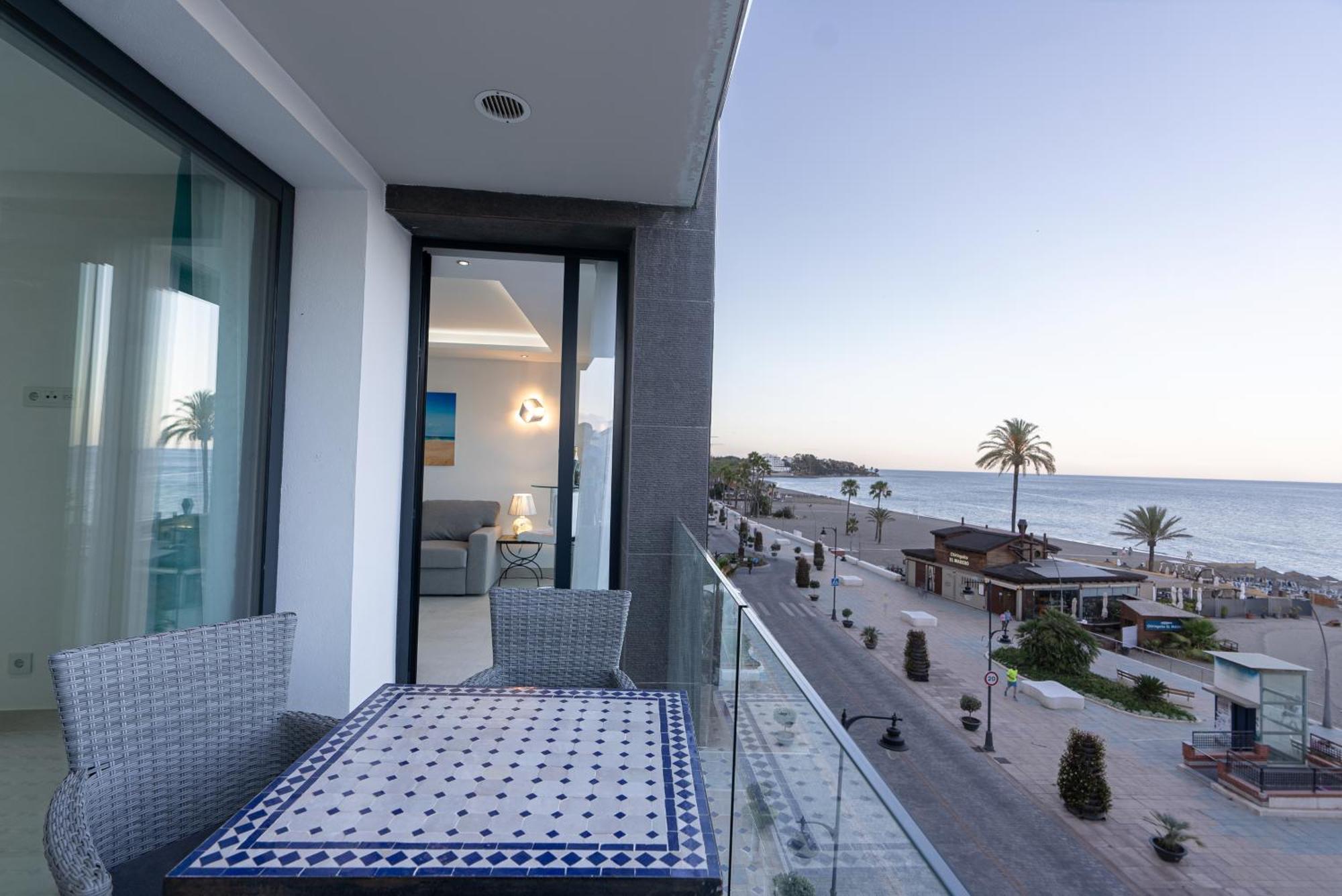 Appartamento La Viu Estepona Esterno foto