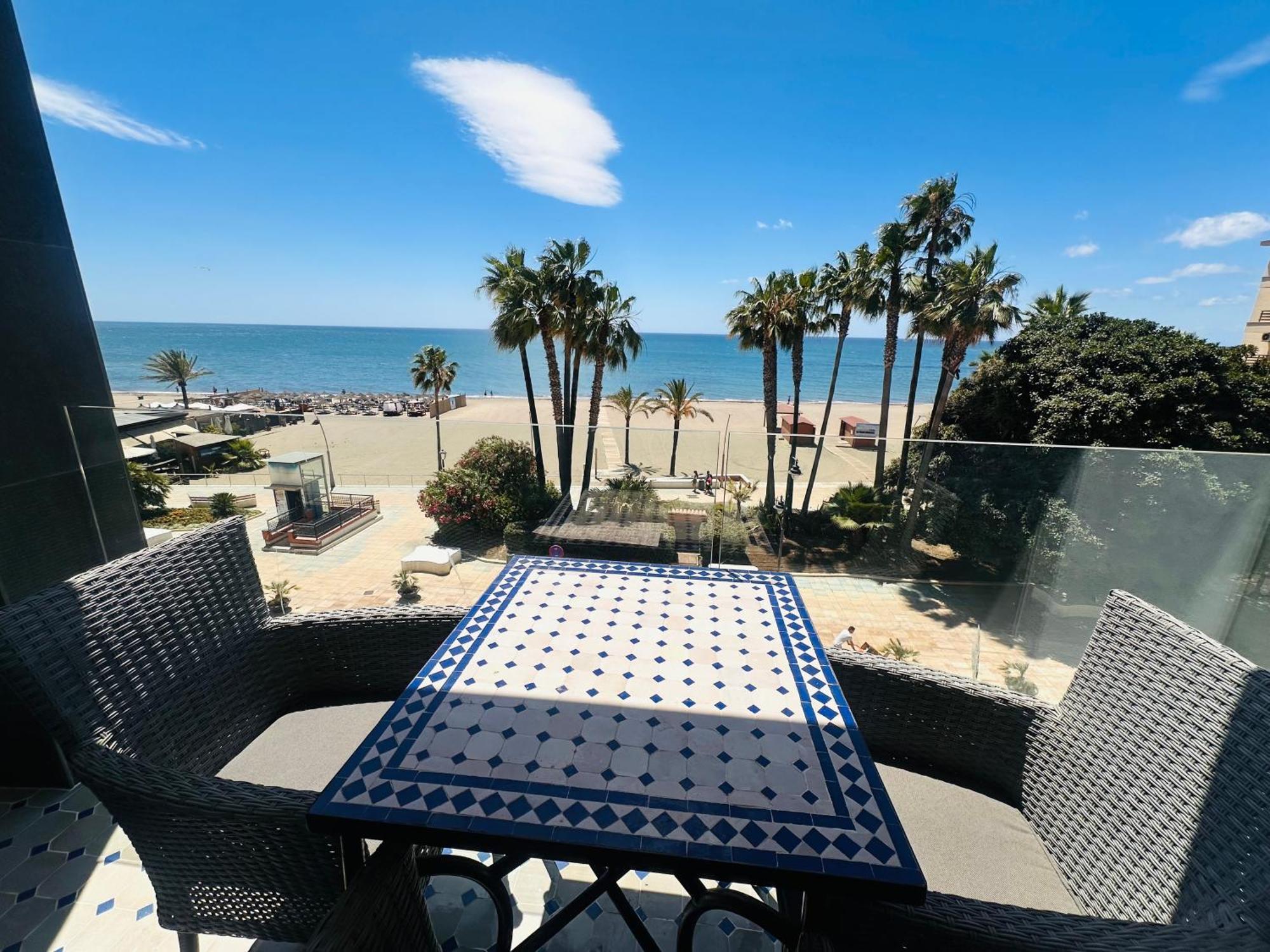 Appartamento La Viu Estepona Esterno foto