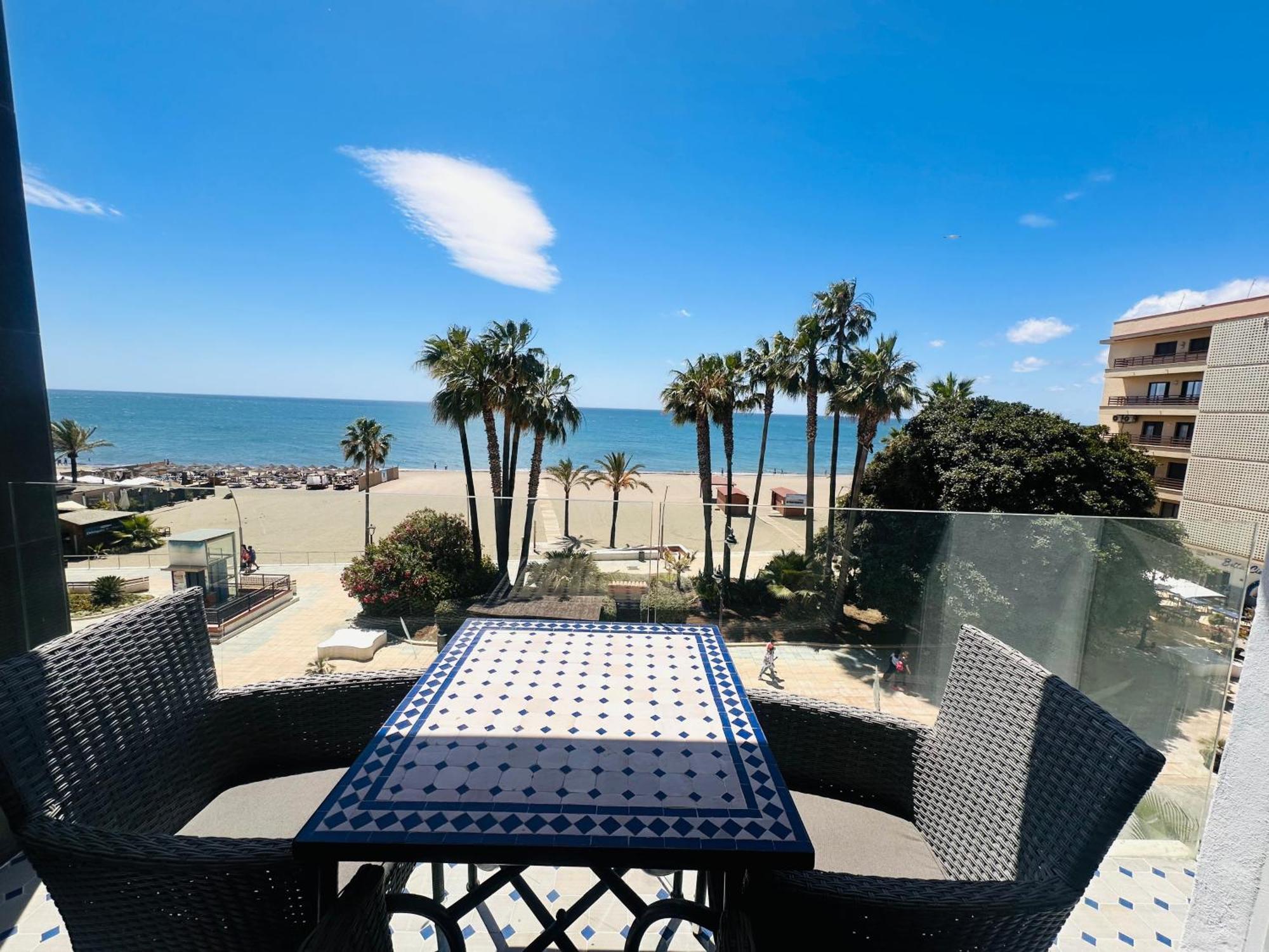 Appartamento La Viu Estepona Esterno foto